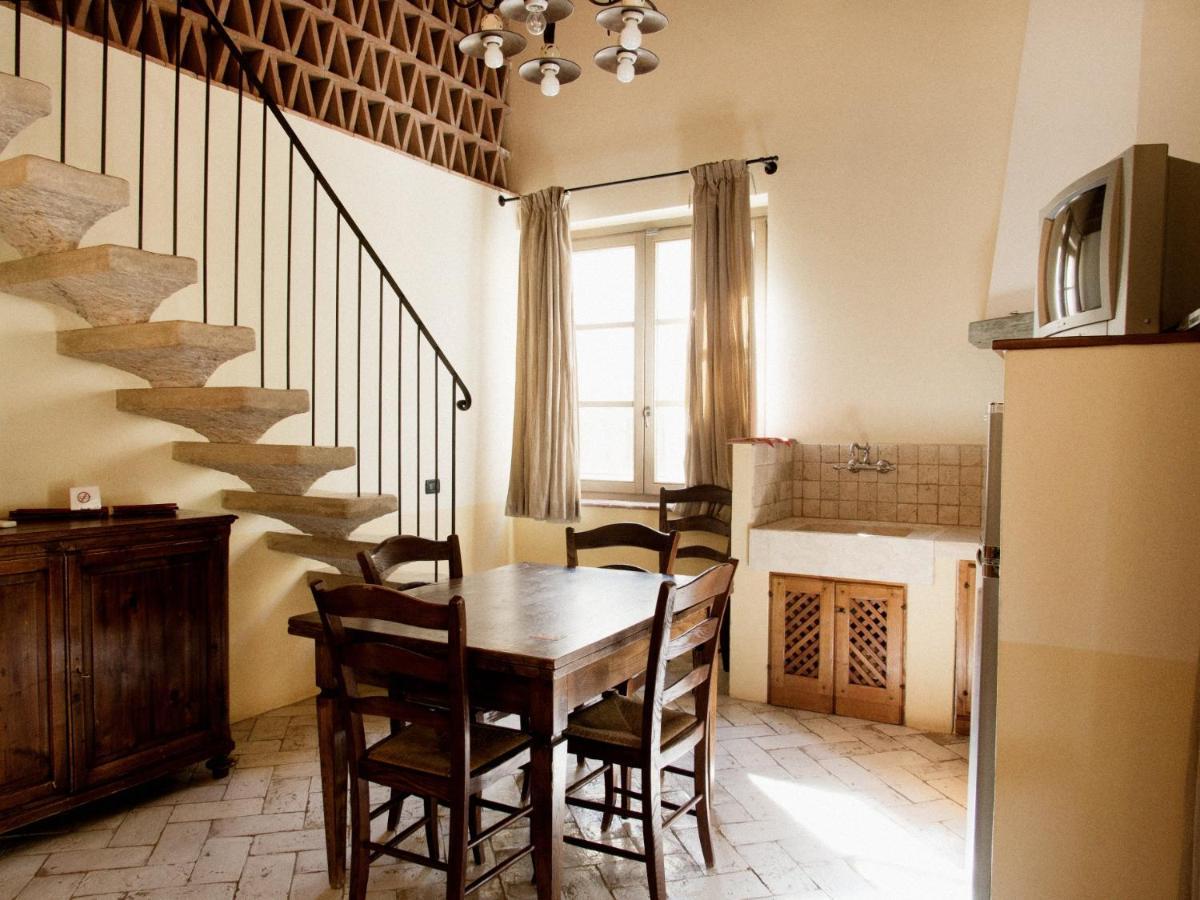 Agriturismo Gualdo Del Re Суверето Екстериор снимка